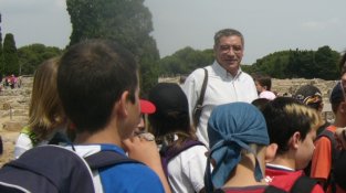 En Lluís, en una excursió a Empúries