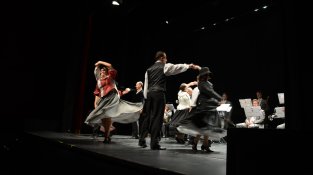 L'Esbat del Montgrí va participar amb la cobla