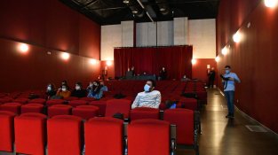 Les retsriccions han deixat una imatge insòlita de la gala final, que habitualment omlia de gom a gom la Sala del Centre Recreatiu
