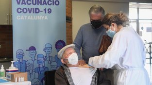 Vacunacions de majorts de vuitanta anys a Cassà
