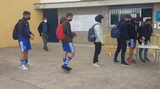 Controls sanitaris en entrar al camp