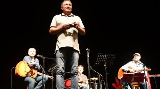 Quim Cadanet, coordinador del Cassà es vesteix de música