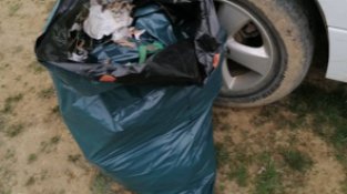 El Consorci de les Gavarres es queixa de la brutícia que deixen a la zona