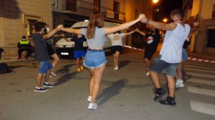Després de 579 dies es va tornar a ballar una sardana a Cassà. La darrera havia estat el 16 de febrer del 2020.