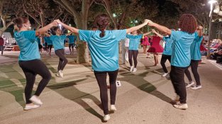 Intensa jornada sardanística tardoral