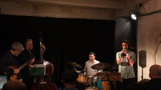 El Jazzà enceta cicle amb un ple complet