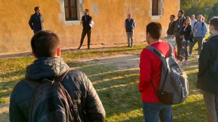 20 estudiants d’aeronàutica de diferents països visiten Can Vilallonga