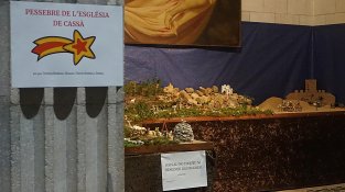 Un pessebre gegant a l'església de Cassà