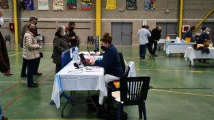 Vacunació sense aglomeracions a la nau polivalent