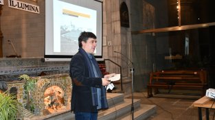 Elvis Mallorquí presentant el seu llibre