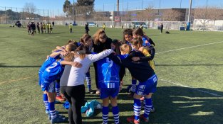 Concentració de les jugadores de l'infantil femení