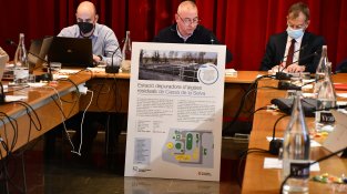 L'alcalde ha explicat al ple la inauguració -feta hores abans- de l'ampliació de la depuradora