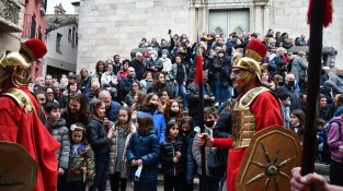 Els Corks recuperen la "processó" de Setmana Santa