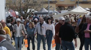 La Fira Comarcal de Primavera de Campllong torna a ser una gran festa 