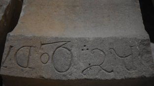 El GREC ha completat la recerca de les peces de l'antiga portalada de l'església romànica