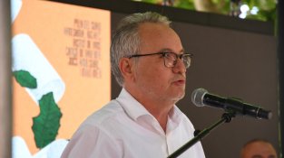 Comença la Fira del Tap, reivindicant les suredes del territori