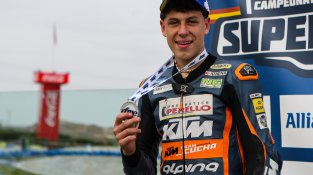 Ari Mestres, subcampió estatal de 250cc de supermoto