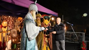 La cavalcada de Reis torna a ser multitudinària