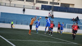 Karim remata de cap el que seria el primer gol del Cassà