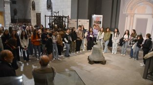 Visita a l'exposició de les joies de l'església
