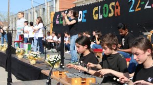 “Els superdotats",  de 5è, i “Els estudiants”, de 6è, guanyadors de la XVI Lliga de glosa del Puig d’Arques.