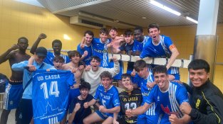 L'equip juvenil B de la UD Cassà