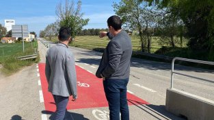 Fem Cassà proposa endreçar l’entrada a Cassà des de Girona per fer-la més segura i agradable estèticament: