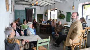 Mateu Ciurana presenta la seva tercera novel·la, 'Ava al paradís'