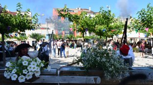 El Correbars, un esclatant inici de Festa Major