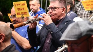 El Sereno "a les fosques" tanca la 47a Nit dels Musics