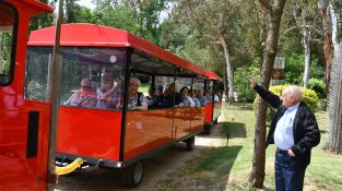 Els  residents al geriàtrica han visitat al Parc Art
