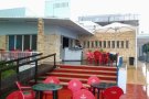 El bar de la piscina ja està obert