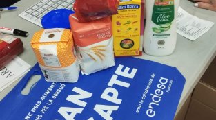 Cassà recuill quatre tones i mitja d'aliments al Gran Recapte