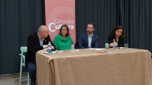 La campanya de teatre comarcal Escenaris arriba a la 20a edició