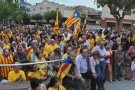 Mig miler de cassanencs es manifesten pel dret a votar el 9N