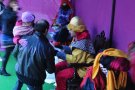 Els patges recullen les cartes dels nens per als Reis de l'Orient