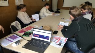 Professorat de tres escoles de Malmö (Suècia) visita l’Institut de Cassà de la Selva per conèixer el projecte #AquíProuBullying
