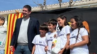 “Els segadors” de 5è i “Els independents” de 6è guanyadors de la  XVII lliga de glosa del Puig d’Arques