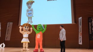 Presnetació de la mascota Nikos