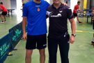 Els jugadors del Girona FC preparen l'ascens jugant a tennis taula a Cassà
