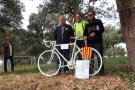 Una bicicleta blanca en record de Vicens Borrell