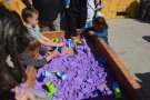 Cassà celebra un Sant Jordi molt multicultural