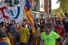 Centenars de cassanencs participen a la manifestació més multitudinària celebrada a Girona