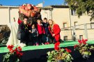 El tió de la plaça de la Coma cagarà demà per als nens i nenes de Cassà