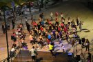 Macro sessió de cycling i zumba a la plaça de la Coma