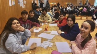 L'equip júnior de l’INS Cassà de la Selva queda primer a la fase classificatòria la X Copa Cangur de la Societat Catalana de Matemàtiques