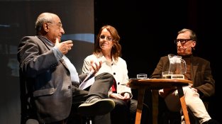 Mònica Reverter presenta un libre que dona veu al passat del Centre Republicà