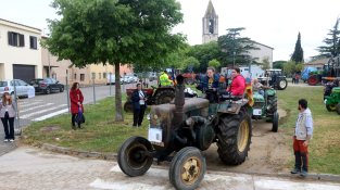 Arrenca la 41 edició de la Fira Comarcal de Primavera de Campllong 