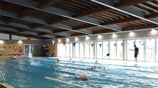 La piscina de Cassà estrena un nou sistema de filtratge