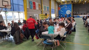 Excel·lent aplec tot i l'amenaça del vent